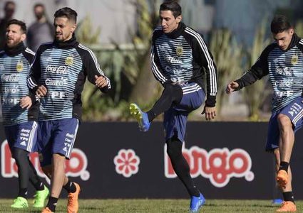 ضربة قوية لرفاق ميسي قبل المونديال