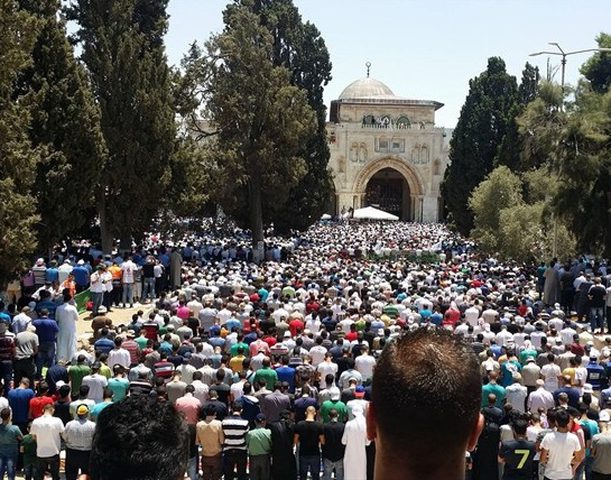 الأوقاف الإسلامية: 280 اأف مصل أدوا صلاة "الجمعة الرابعة" في الأقصى