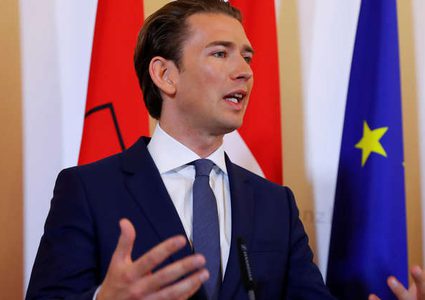 النمسا تغلق 7 مساجد وتطرد 60 إماما بزعم انتهاكات "قانون الإسلام"