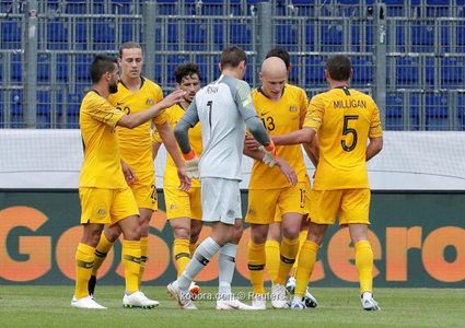 أستراليا تحقق فوزًا صعبًا على المجر قبل المونديال