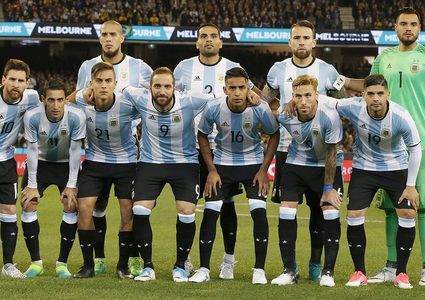 مدرب الأرجنتين يستدعي "إنزو بيريز" لقائمة المونديال