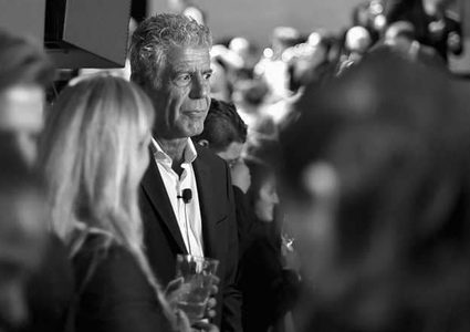 مأساة بورداين.. التحقيقات تكشف كيف انتحر الطاهي الشهير