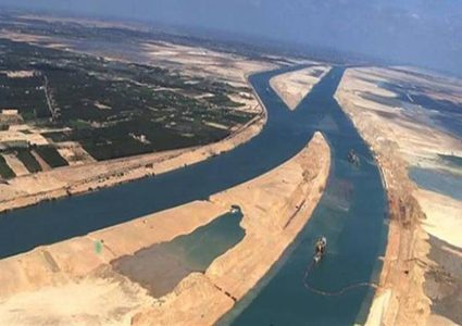 قناة السويس: هكذا تحاول إسرائيل منافستنا