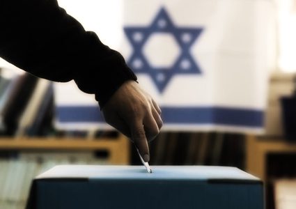 استطلاع القناة 10: نتنياهو 31 مقعدا؛ المشتركة 12 وانهيار "المعسكر الصهيوني"