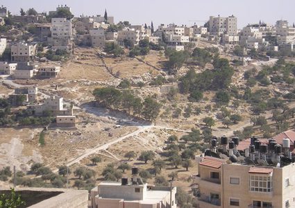 "العليا الإسرائيلية" تؤجل قرارها بقضية تهجير 84 عائلة من سلوان