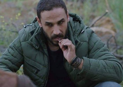 "الدب" يهاجم "الهيبة" وينسحب من العمل