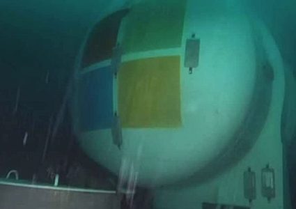 مايكروسوفت تضع خوادمها في أعماق البحر(فيديو)