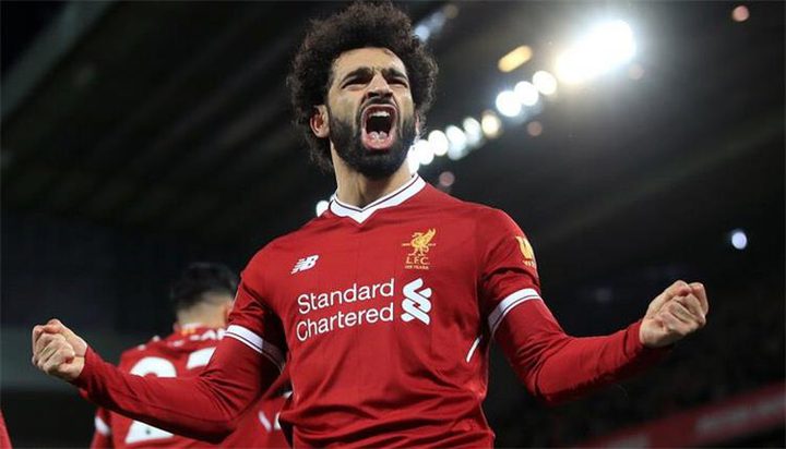 ميسي يطالب برشلونة بضم محمد صلاح