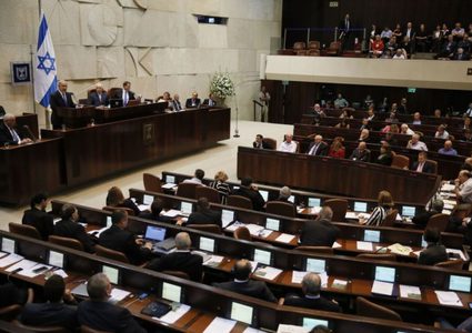 لجنة في الكنيست تصادق على خصم مخصصات الشهداء والاسرى من أموال المقاصة