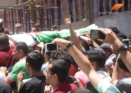 غزة تودع الشهيد الرابع في مليونية القدس "يوسف الفصيح"