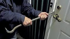 الشرطة تكشف ملابسات (23) قضية سرقة
