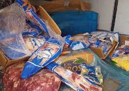 إتلاف 800 كغم لحوم غير صالحة للاستهلاك الآدمي في طولكرم