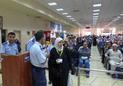 تعديل ساعات عمل معبر الكرامة السبت