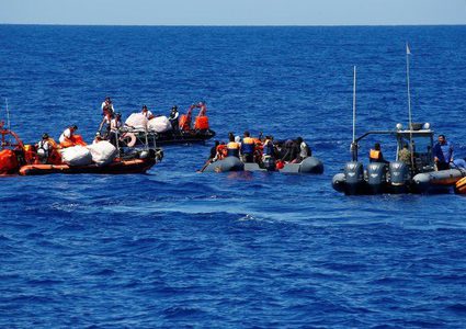 إنقاذ 41 مهاجراً قبالة السواحل الليبية