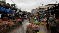 خبير اقتصادي: الوضع في غزة الى مزيد من الانحدار