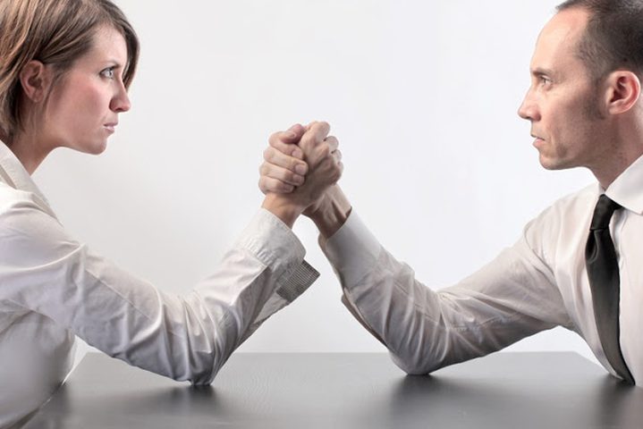 أيهم أشد قوة قلب الرجل أم قلب المرأة ؟