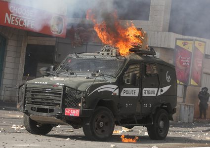 الاحتلال يزعم إلقاء زجاجة حارقة على جنوده عند حوارة