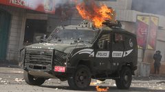 الاحتلال يزعم إلقاء زجاجة حارقة على جنوده عند حوارة