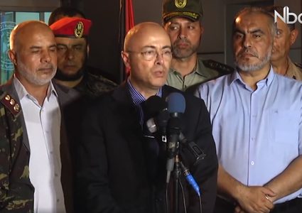 وصول مستشفى ميداني مغربي إلى قطاع غزة (فيديو)