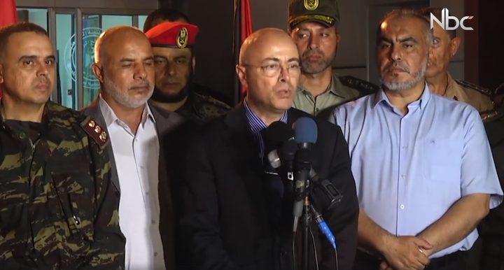 وصول مستشفى ميداني مغربي إلى قطاع غزة (فيديو)