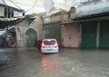 الفيضانات تغرق سديروت وعسقلان (فيديو)