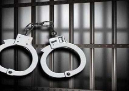 امرأة اسرائيلية تعلم انصار "داعش" صناعة سم قاتل