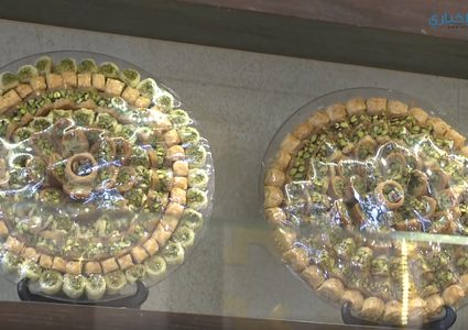 النواشف تتربع على عرش حلويات عيد الفطر (فيديو)