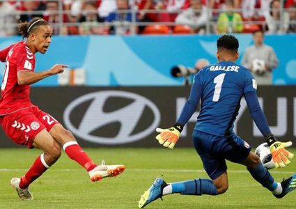 الدنمارك يفوز على بيرو بشق الأنفس في مونديال 2018