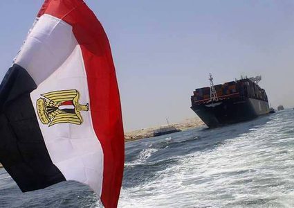 ارتفاع قياسي في إيرادات قناة السويس السنوية