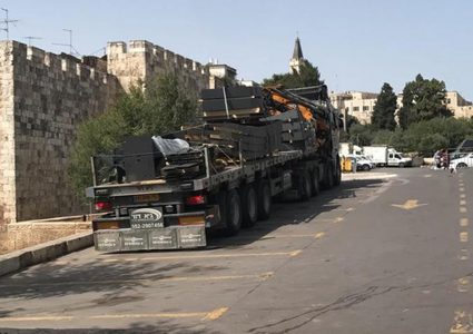 شرطة الاحتلال تستعد لوضع منصات أمنية جديدة في باب العامود