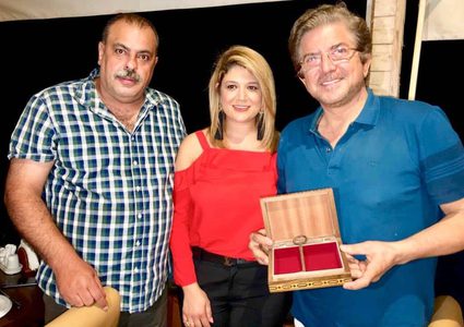 فلسطين تُكرّم الفنان وليد توفيق بعد اطلاقه أغنية "عهد" للأسيرة عهد التميمي