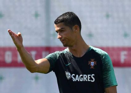 مدرب البرتغال يرفض نغمة "مونديال رونالدو"