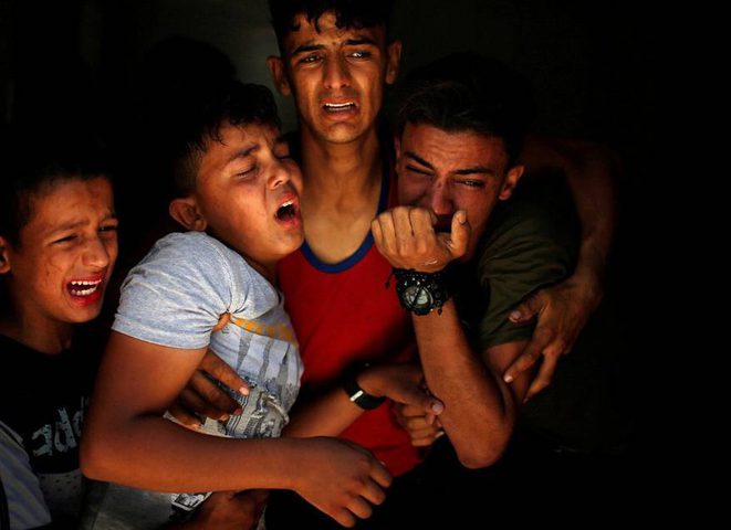 بالفيديو.. شهيدان متأثران بجراحهما في غزة