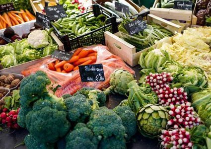 العلم يحدد 9 أغذية "وقائية" بديلة للأدوية