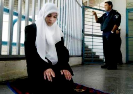 هيئة الأسرى: تمديد توقيف الأسيرة صفاء أبو حسين حتى الأثنين المقبل