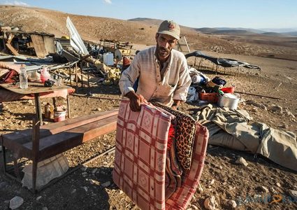 الاحتلال يخطر بطرد 21 عائلة بالأغوار بحجة التدريبات