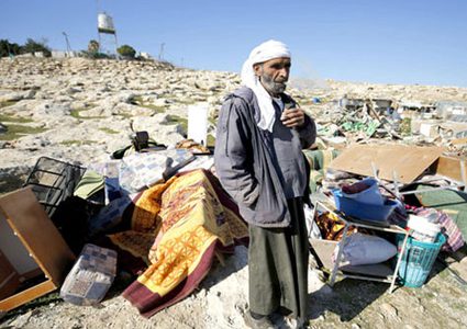 القوى الوطنية تدعو إلى المشاركة في الاعتصام التضامني مع أهالي الخان الأحمر