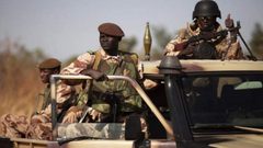 مقتل 32 مدنيا في هجوم مسلح وسط مالي