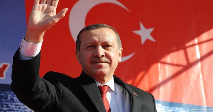 أردوغان يتصدر نتائج صندوقه الانتخابي