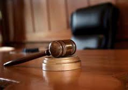 نيابة مكافحة الجرائم الاقتصادية توقف متهماً لسوء معاملة الحيوانات