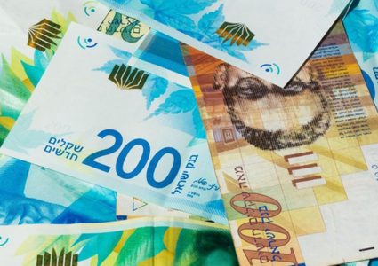 الشوا: استبدال التالف من العملات وإدخال الفكة إلى قطاع غزة