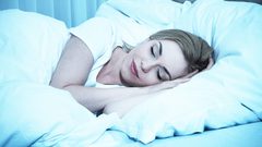 أيهما أكثر خطورة قلة النوم أم كثرته؟