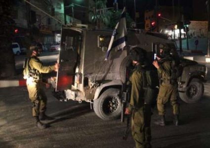 الاحتلال يعتقل 11 مواطناً من الضفة بينهم مواطنا وزوجته