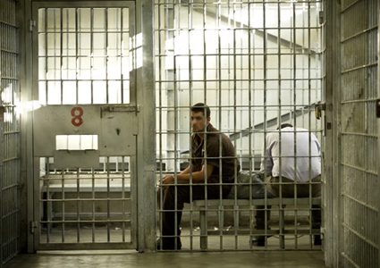 قدروة لـ"النجاح": المرض يهدد حياة (120) أسيراً وأسيرة