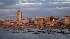 محللون لـ"النجاح": إغراق غزة بوعود "التسهيلات" حرق للمرحلة