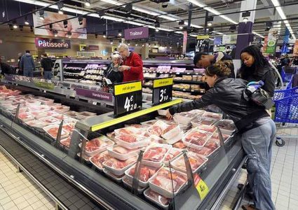 اتحاد الجزارين الفرنسيين يشكو "إرهاب" النباتيين