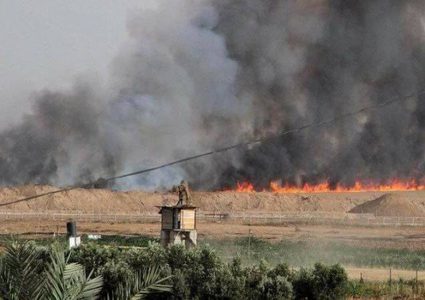 يديعوت: 15 حريقاً في مستوطنات غلاف غزة بفعل البالونات