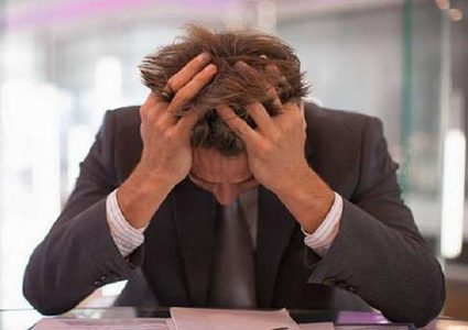 الصداع النصفي لدى الرجال مرتبط بـ "النساء"!