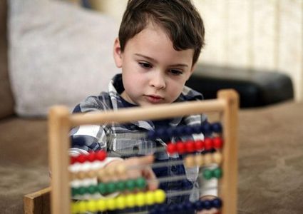 العلماء يبتكرون علاج لمرضى السرطان والتوحد في الوقت ذاته