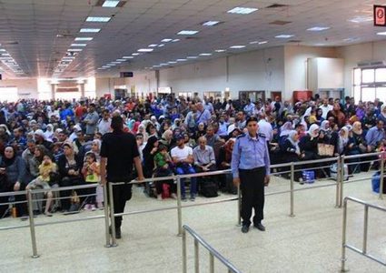 64 ألف مسافر تنقلوا عبر "الكرامة" وتوقيف 60 مطلوبا على المعبر الأسبوع الماضي